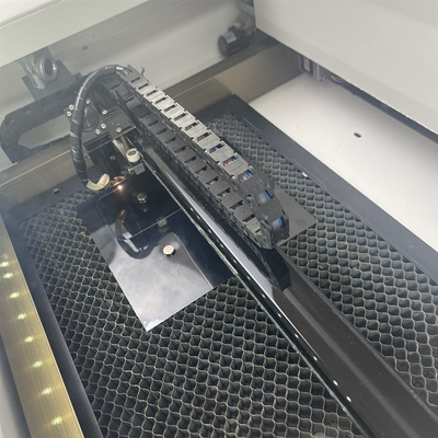 Daqin Screen Protector Laser Cutting Machine For Mobile Privacy Protector 700W 50Hz