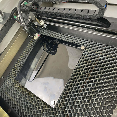 Daqin Screen Protector Laser Cutting Machine For Mobile Privacy Protector 700W 50Hz