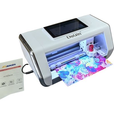 آلة قص واقي الشاشة تدعم أنواع أفلام متعددة وقاعدة بيانات أجهزة محدثة في الوقت الفعلي لإنتاج واقيات مخصصة