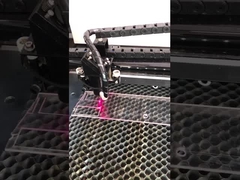 آلة قطع واقي شاشة المحمول